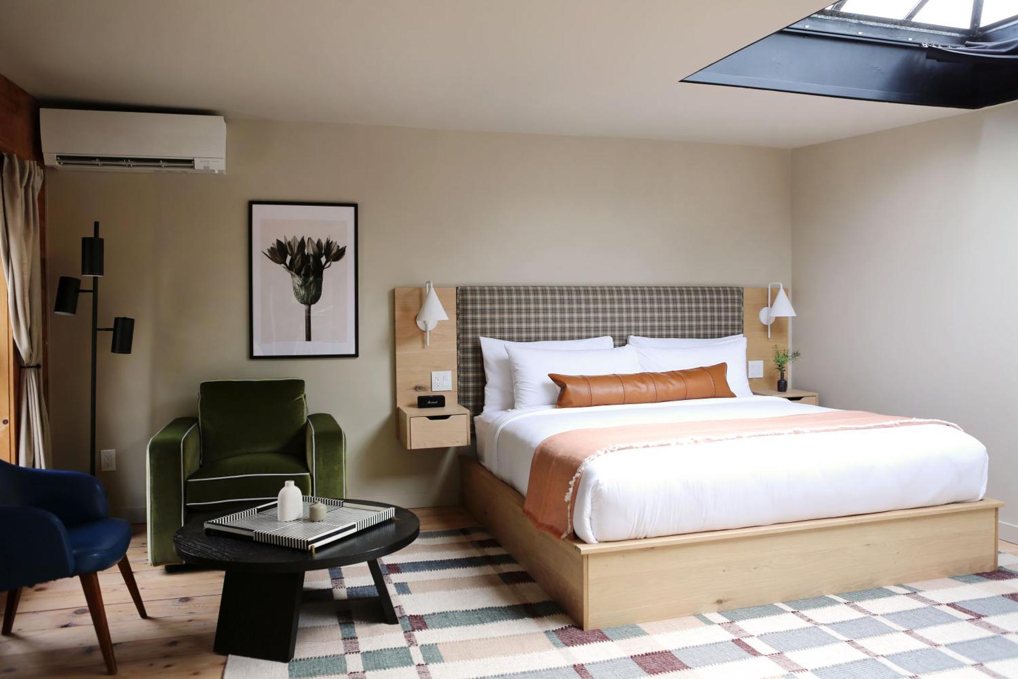 Bed and Breakfast Kingston Carriage House Экстерьер фото