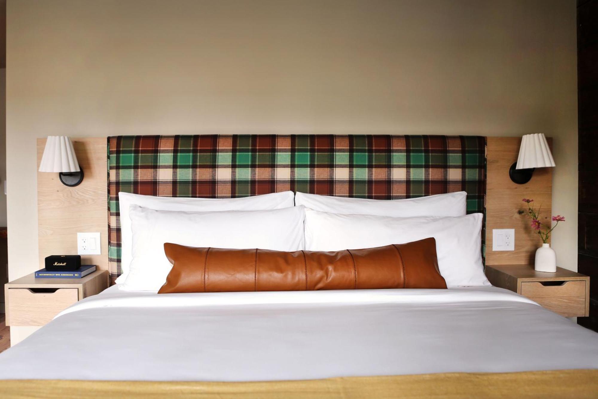 Bed and Breakfast Kingston Carriage House Экстерьер фото