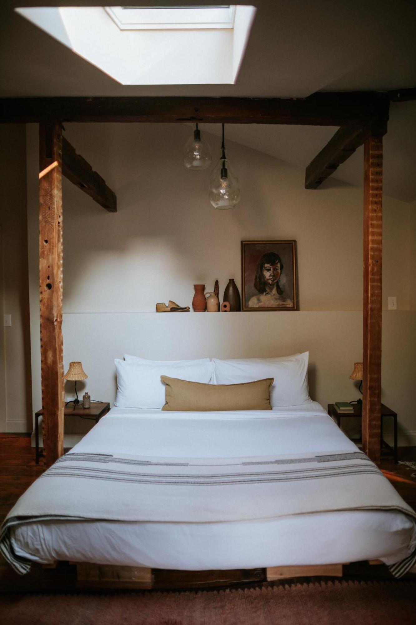 Bed and Breakfast Kingston Carriage House Экстерьер фото