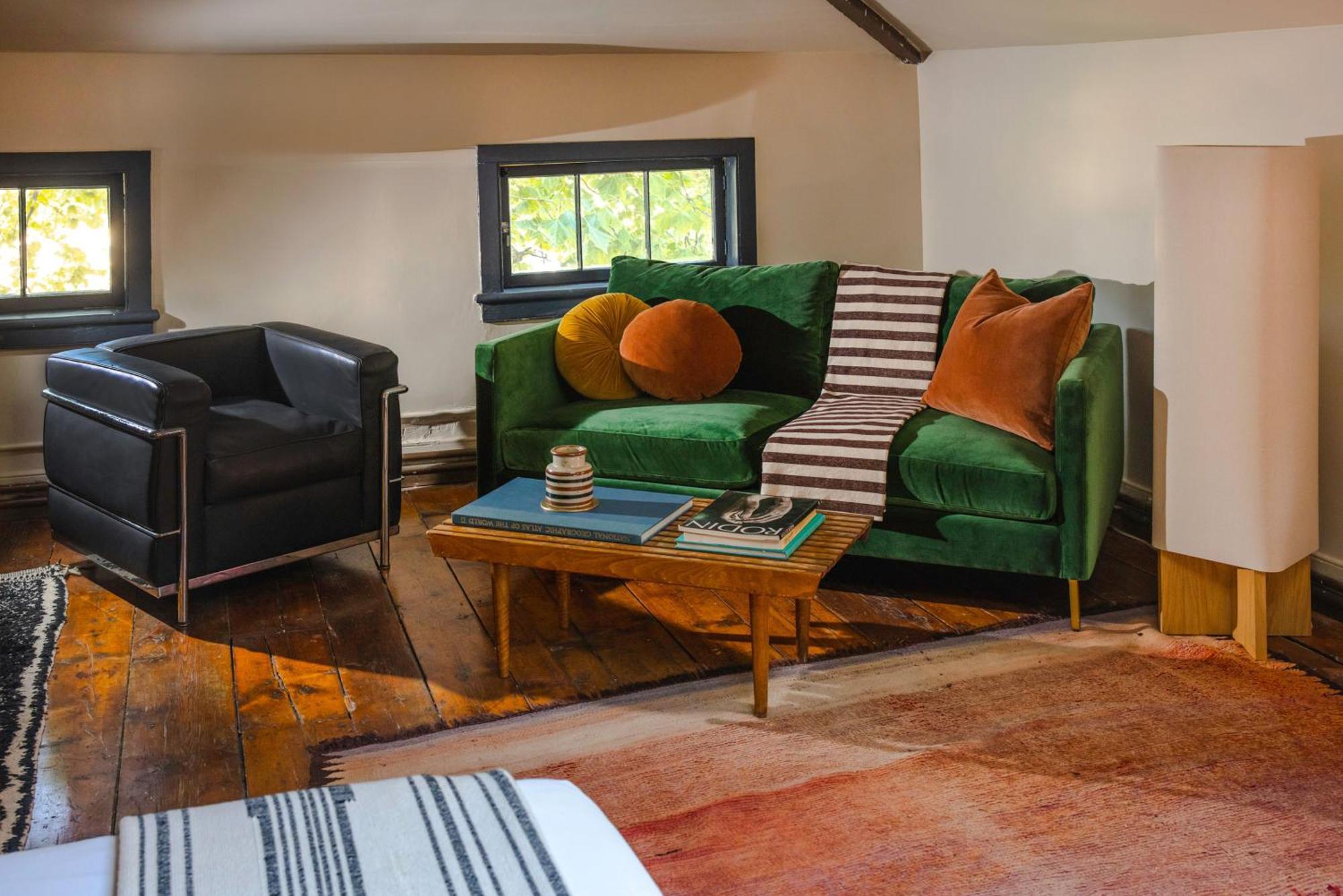 Bed and Breakfast Kingston Carriage House Экстерьер фото